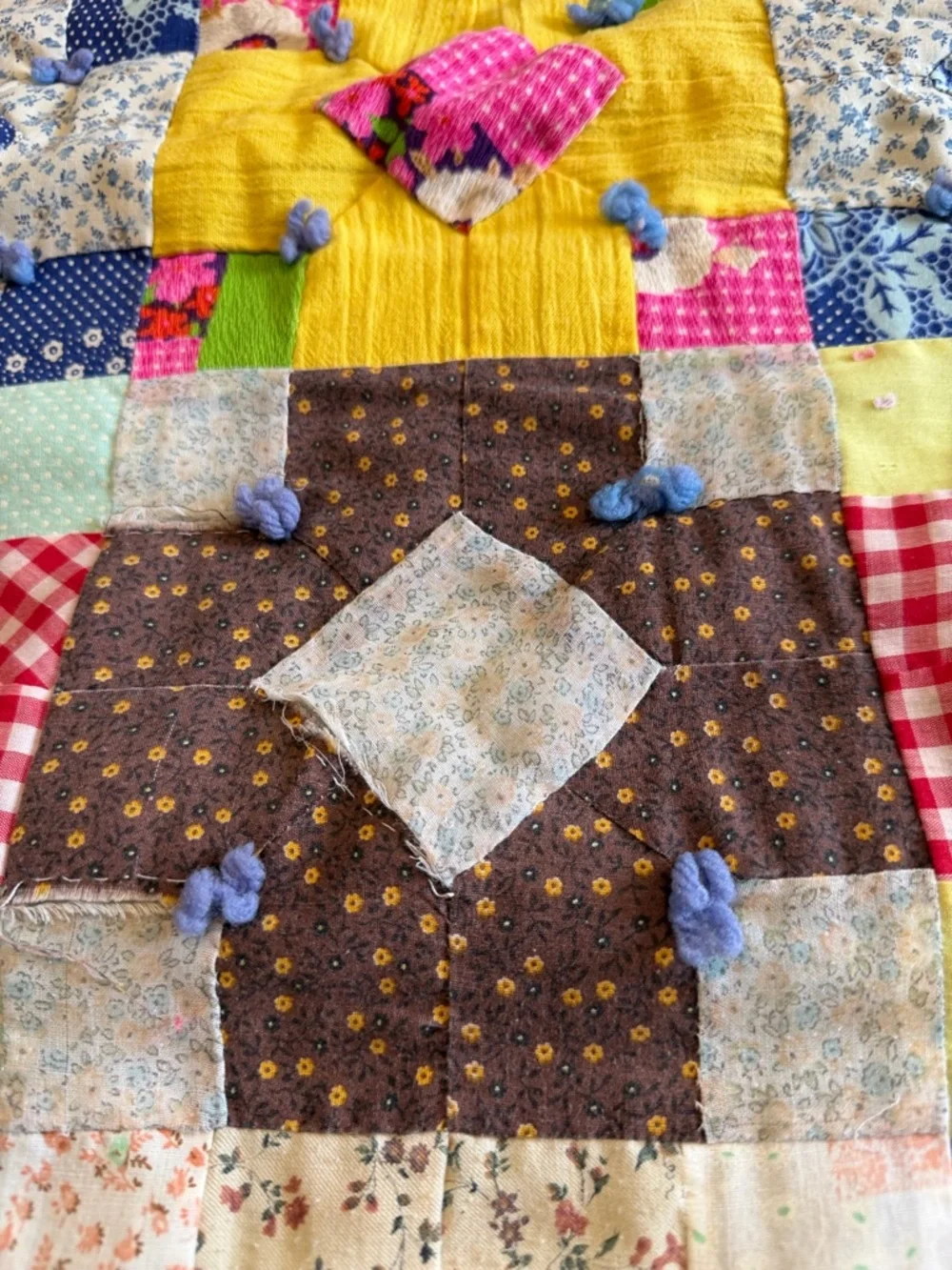 Vintage Hand Stitched Multicolor Patchwork Quilt - Cutter Quilt